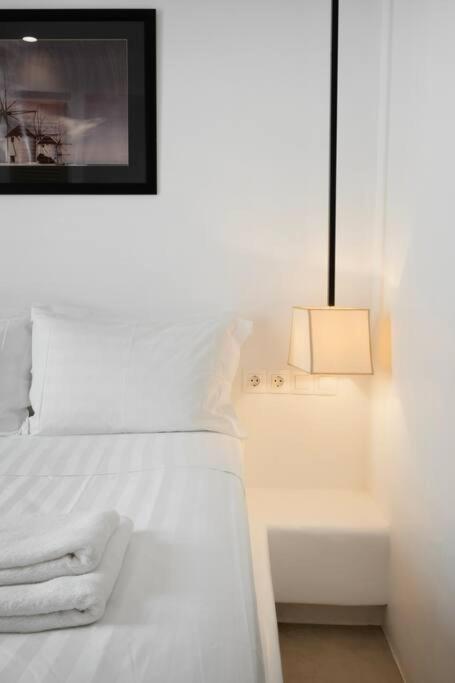 Luxury Apartment Center Of Mykonos Town - Sleeps 4 Exterior photo